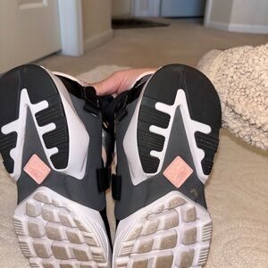 Nike Women's Athletic Shoes Black and White